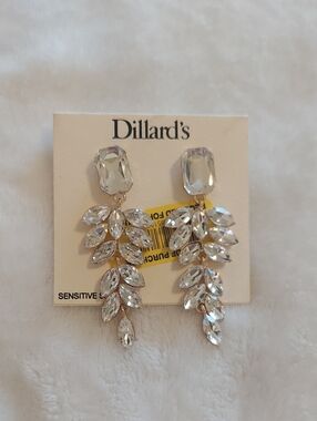 Stanley Clear Leaf Cascade Earrings